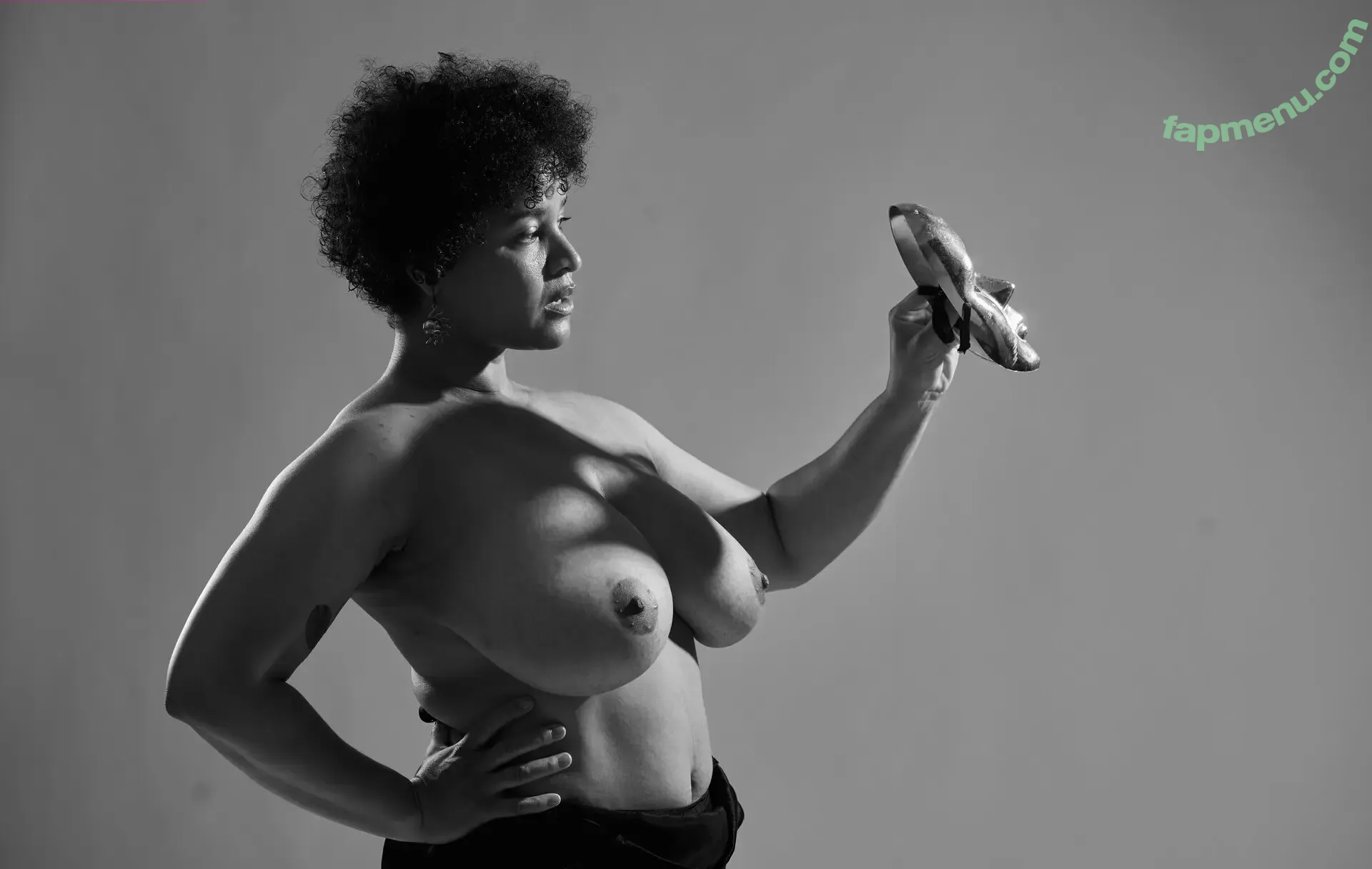 191107 nude photo #1803 (191107)