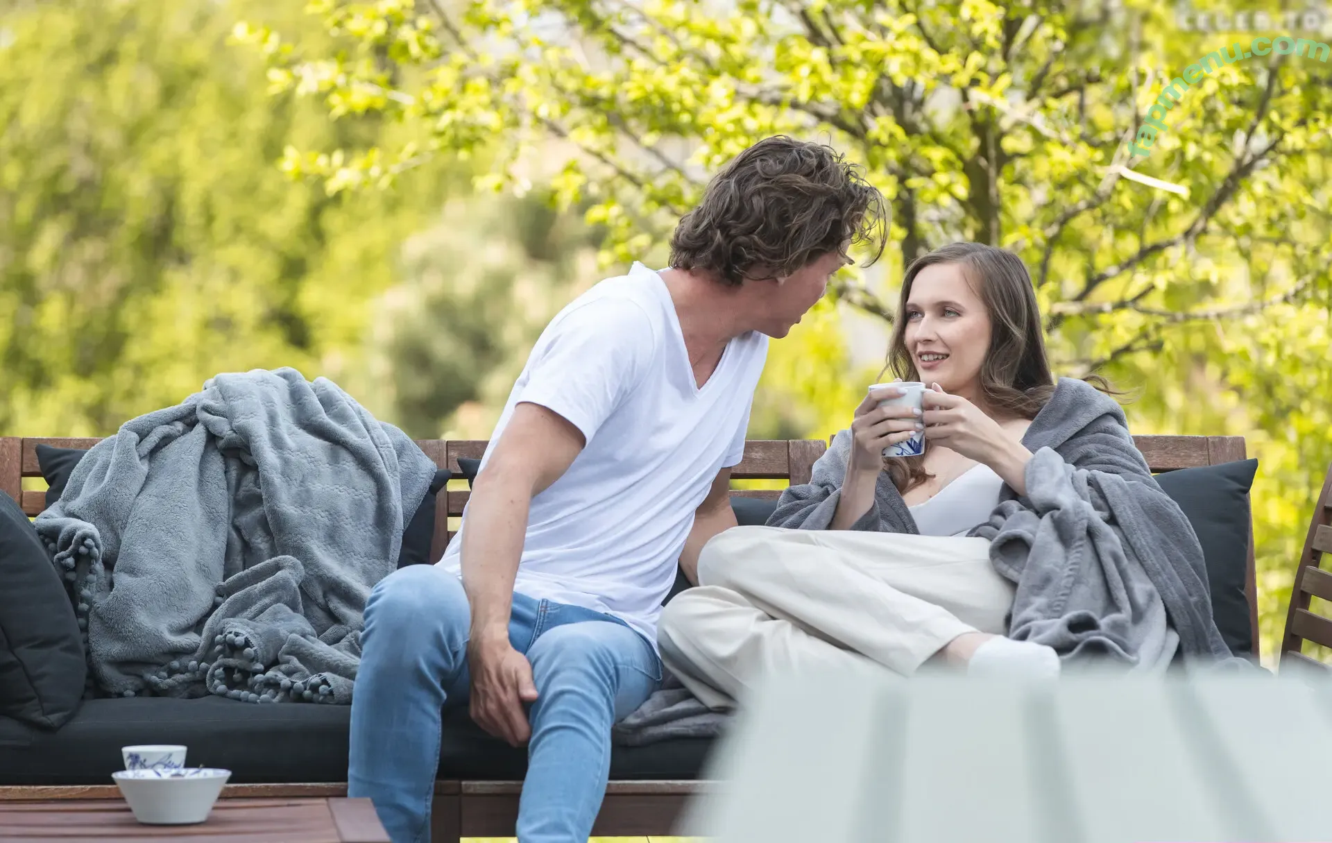 191107 nude photo #2108 (191107)