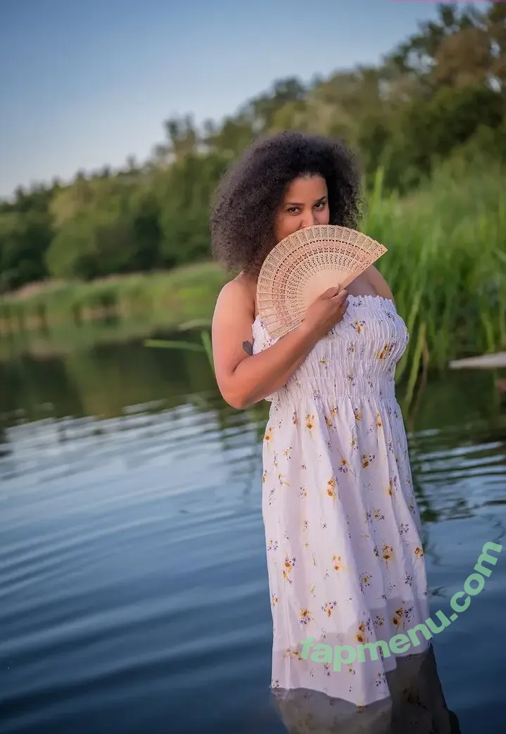 191107 nude photo #2153 (191107)