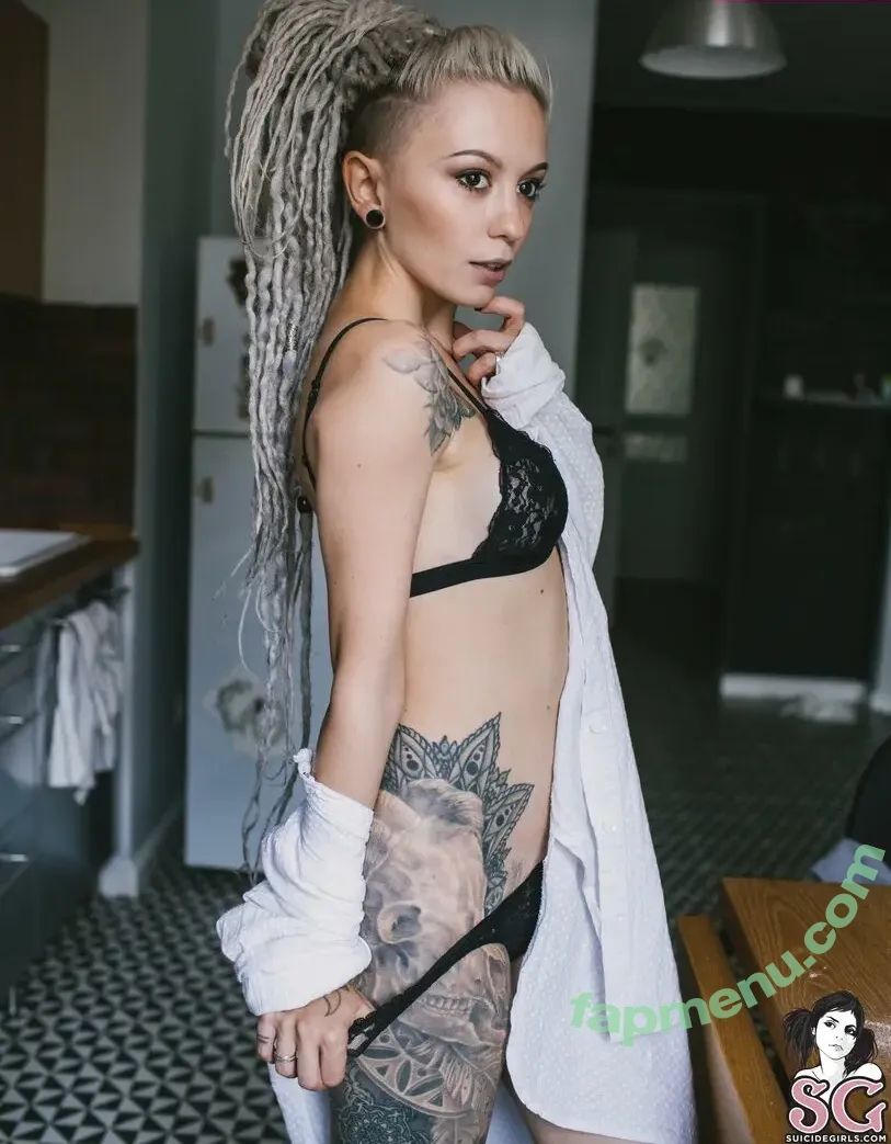 219983 - Suicide Girls nude photo #0002 (219983 - Suicide Girls)