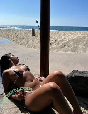  nude photo #0005