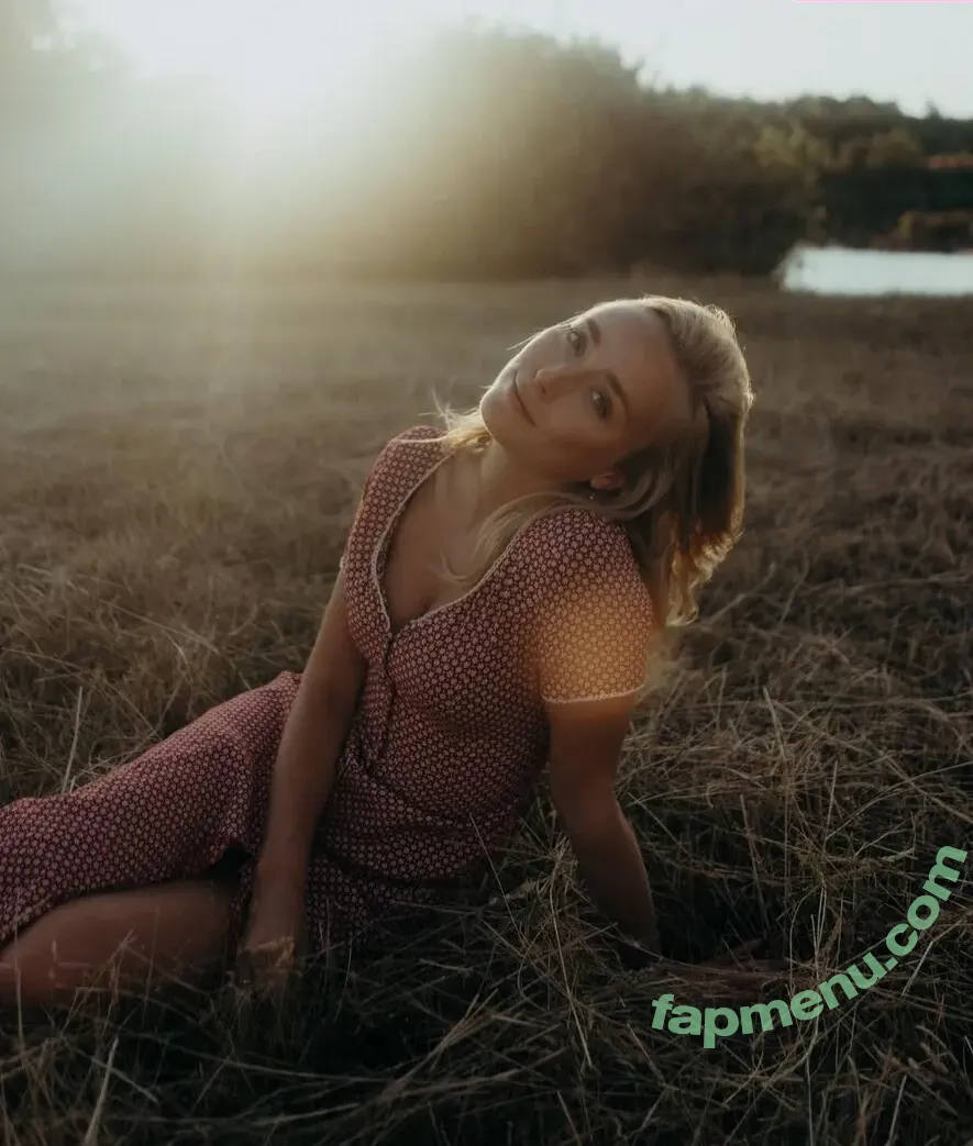 25698 nude photo #4179 (25698)