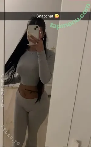 28.leyla / 28.leylaa2 nude photo #0034