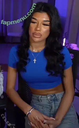 28.leyla / 28.leylaa2 nude photo #0048