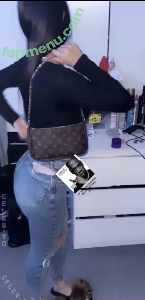 28.leyla nude photo #0057 (28.leylaa2)