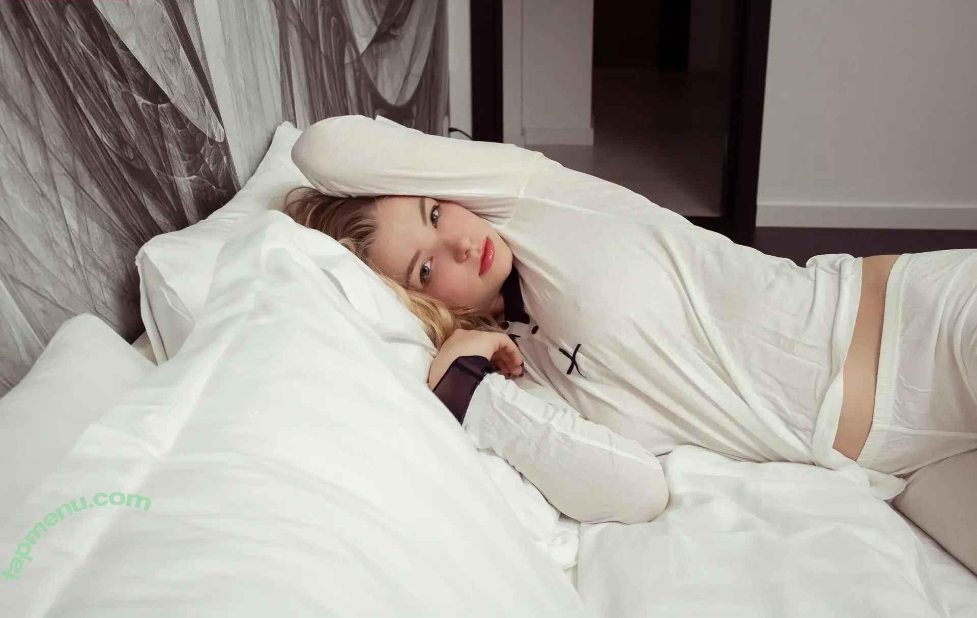 39629 nude photo #1476 (39629)