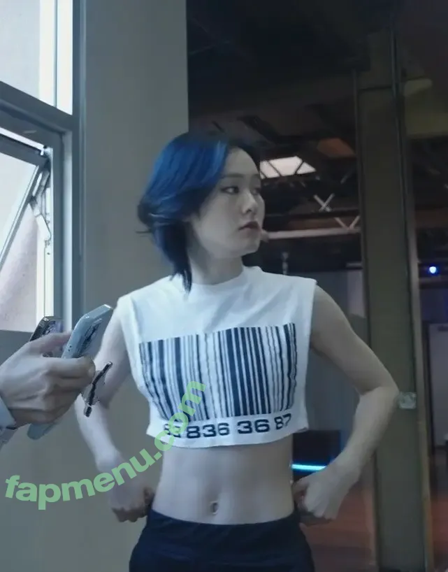 39daph nude photo #0311 (Daph)