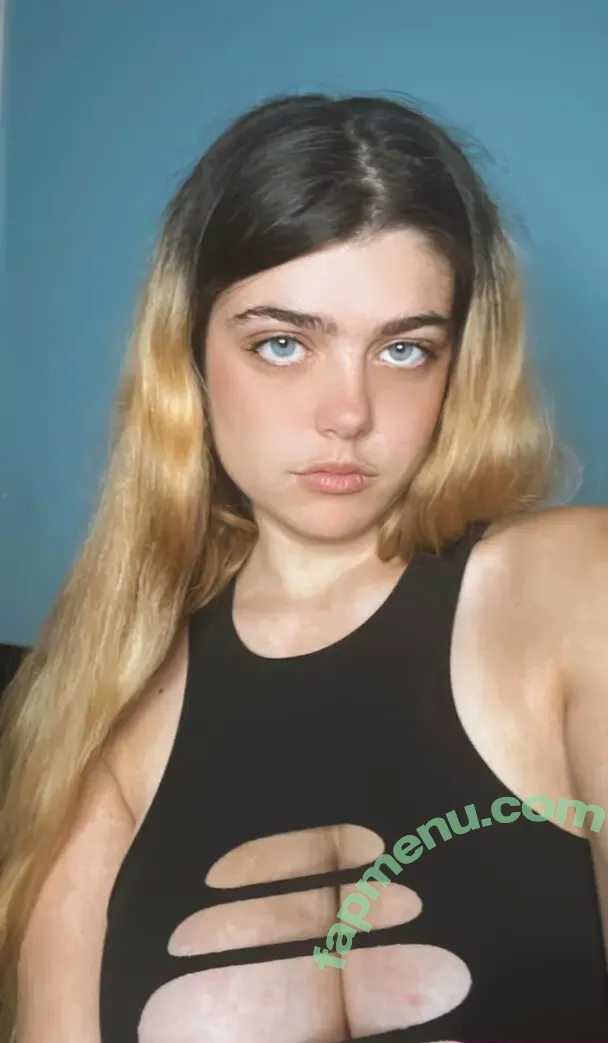 66alyssa66 nude photo #0015 (66_alyssa_66)