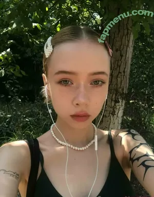  nude photo #0011