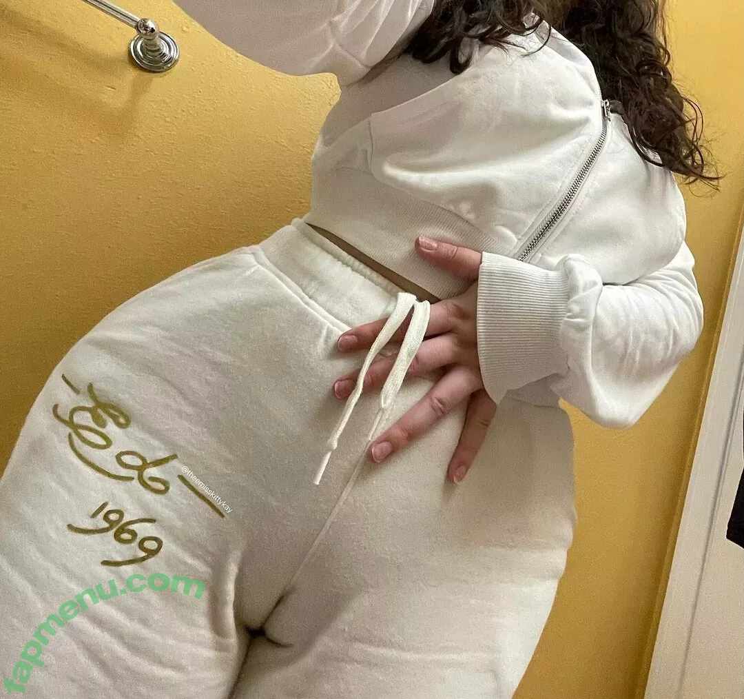 777kittykay nude photo #0017 (runawaymermaid / theemisskittykay)