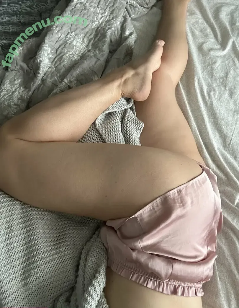 _85_D_ nude photo #0007 (85_d_ / але це не точно)