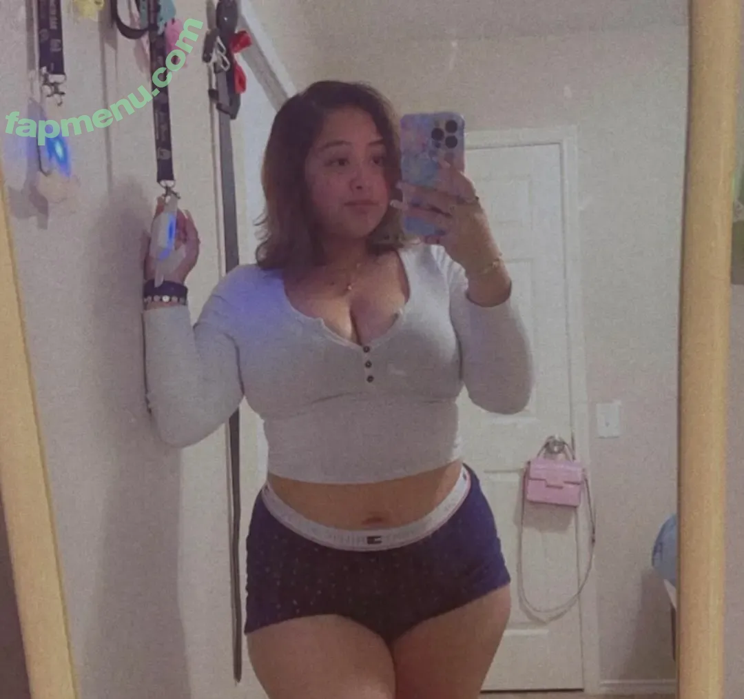 98.mitzyy nude photo #0003 (Mitzyy98)