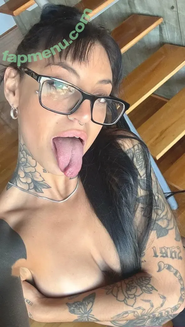 1agathabloom nude photo #0048 (tooagathabloom)