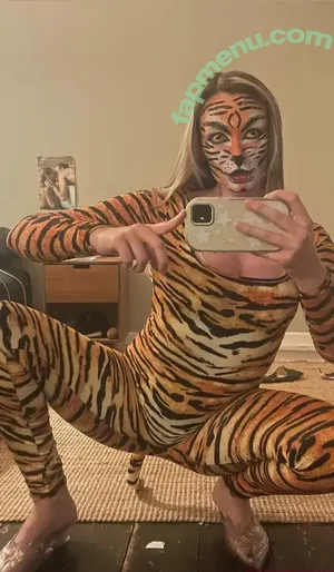 5arabratic / milly_g / texasraine nude photo #0048