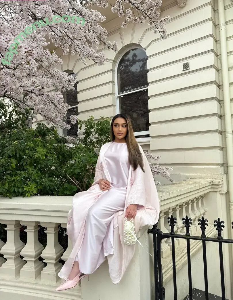 6alixah nude photo #0051 (6alixah)