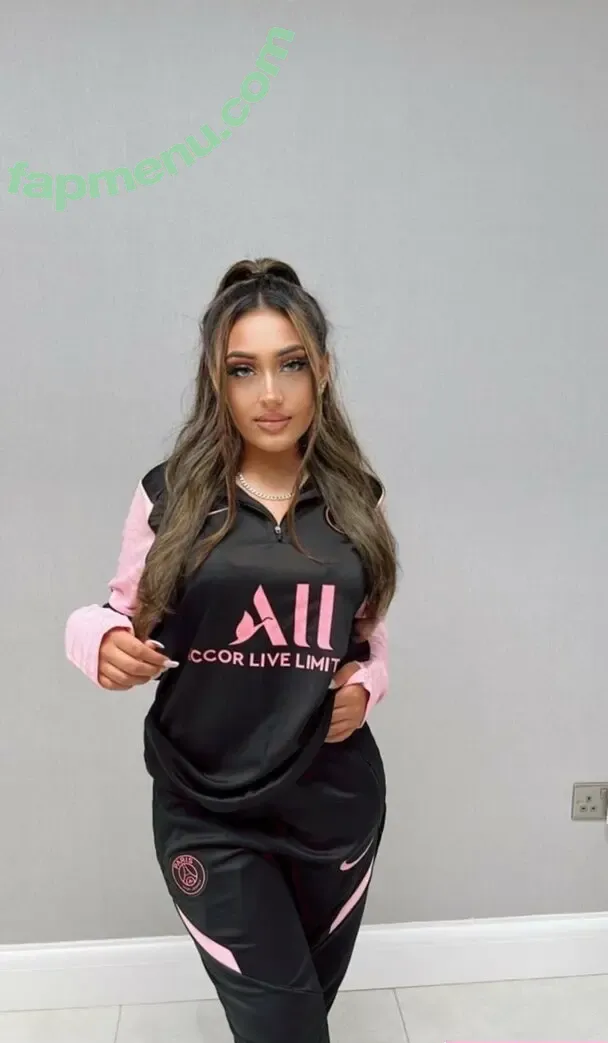 6alixah nude photo #0066 (6alixah)