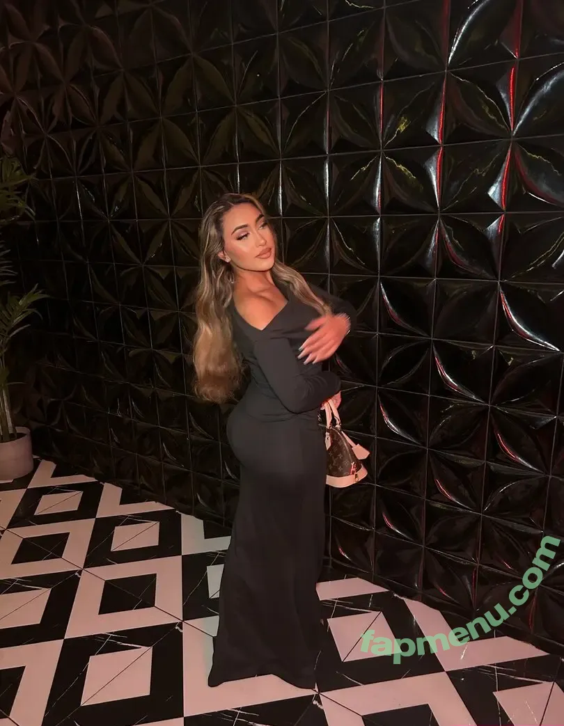 6alixah nude photo #0068 (6alixah)