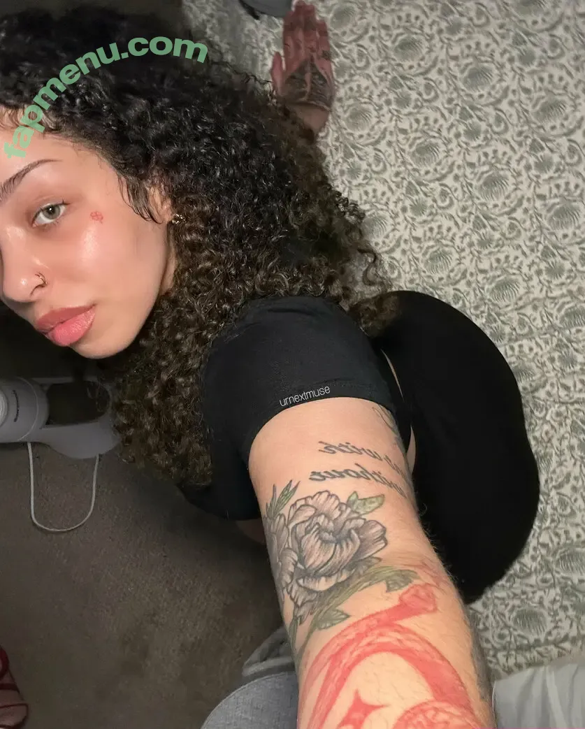 4everurmuse nude photo #0003 (4everurmuse_)