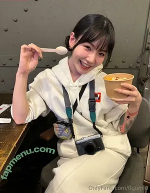 0gumi0 / o0gumi0o nude photo #0002
