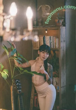 0gumi0 / o0gumi0o nude photo #0054