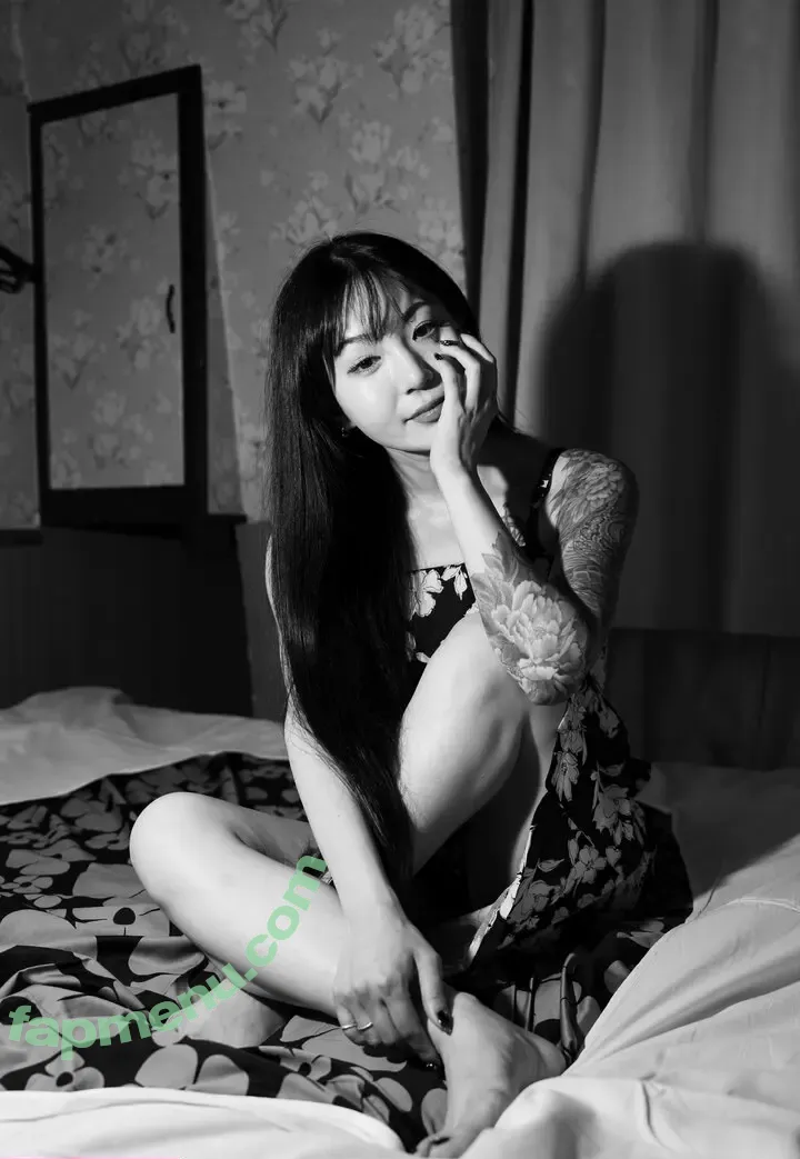 0gumi0 nude photo #0142 (0_gumi_0)