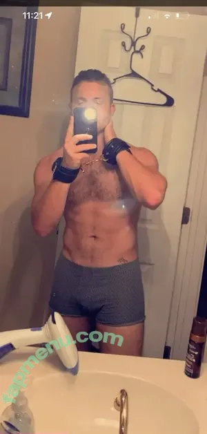 2guysandsomeland / 2guys_andsomeland nude photo #0074