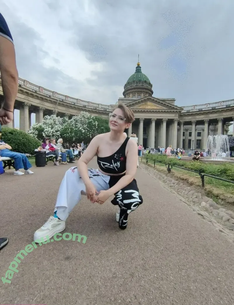 4iipainters_cosplay nude photo #0018 (4iipainters_cosplay)