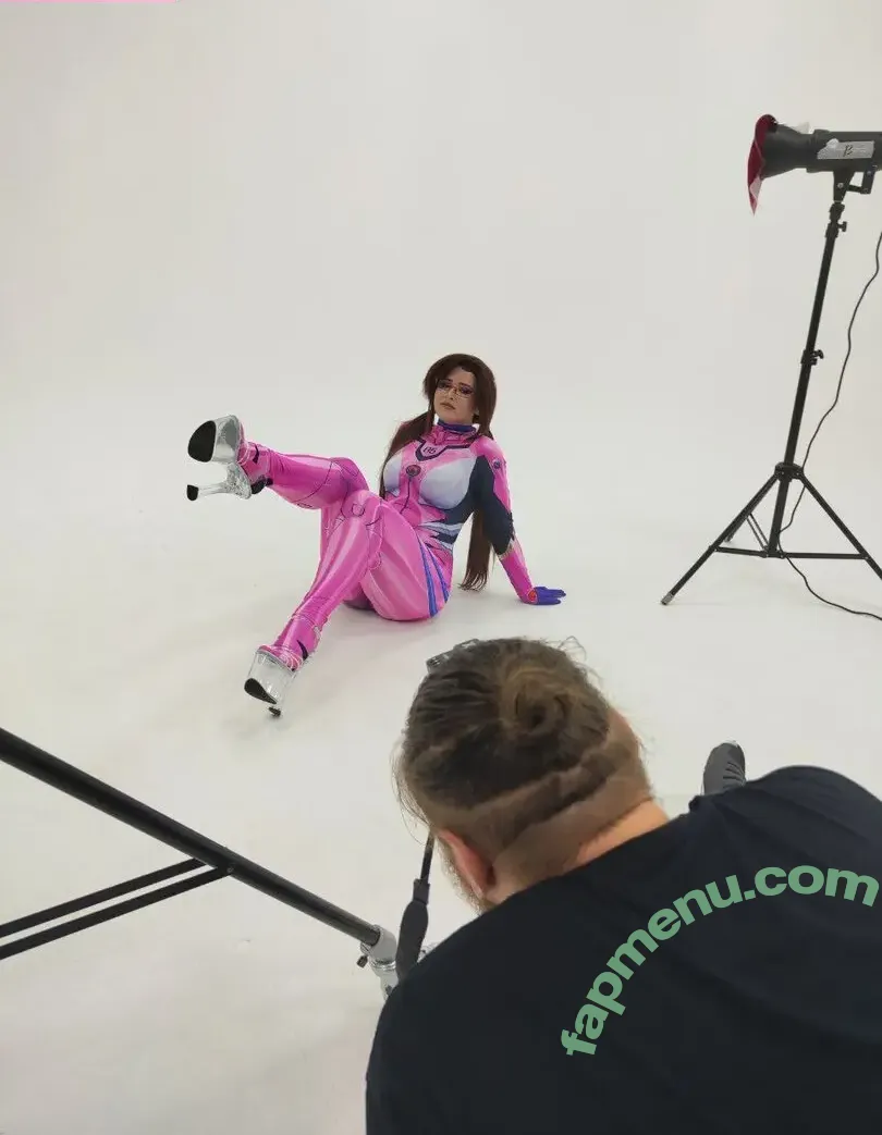 4iipainters_cosplay nude photo #0026 (4iipainters_cosplay)