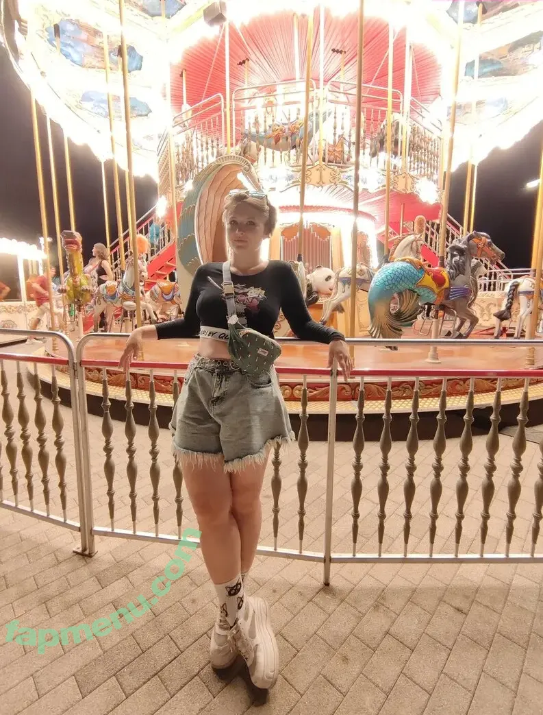 4iipainters_cosplay nude photo #0031 (4iipainters_cosplay)