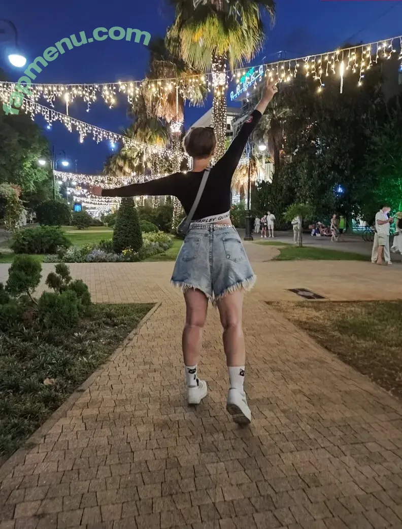 4iipainters_cosplay nude photo #0032 (4iipainters_cosplay)