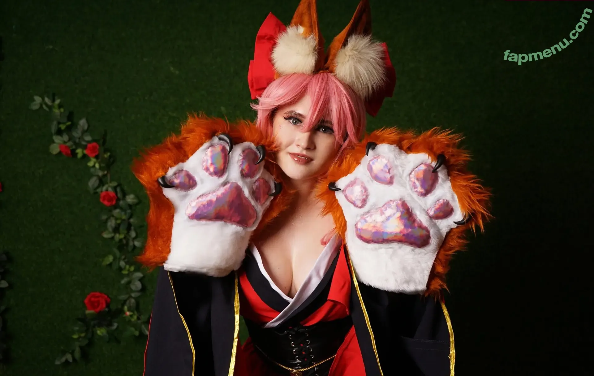 4iipainters_cosplay nude photo #0041 (4iipainters_cosplay)