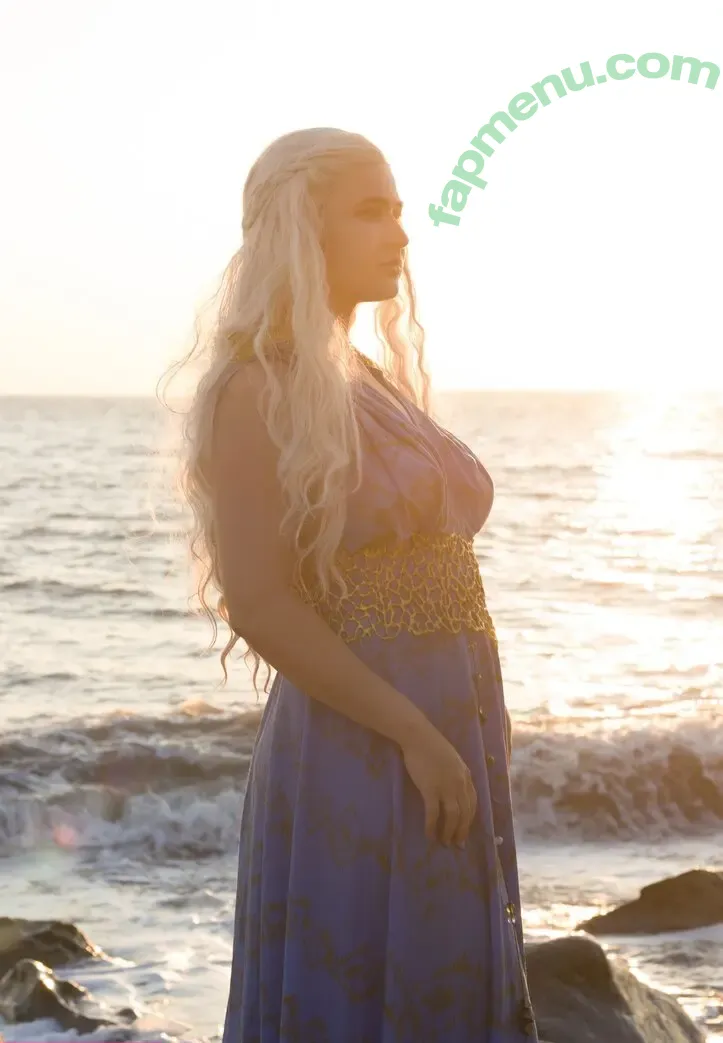 4iipainters_cosplay nude photo #0097 (4iipainters_cosplay)