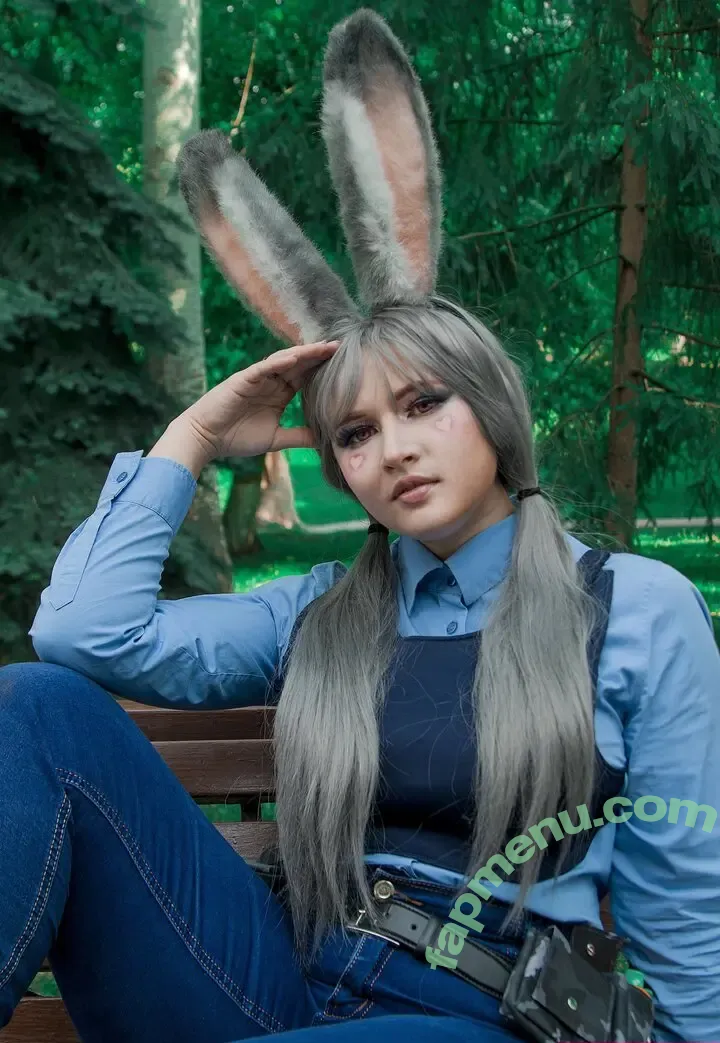 4iipainters_cosplay nude photo #0105 (4iipainters_cosplay)