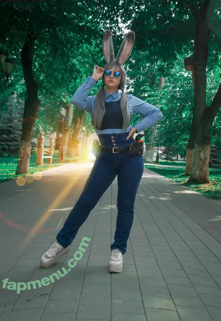 4iipainters_cosplay nude photo #0106 (4iipainters_cosplay)