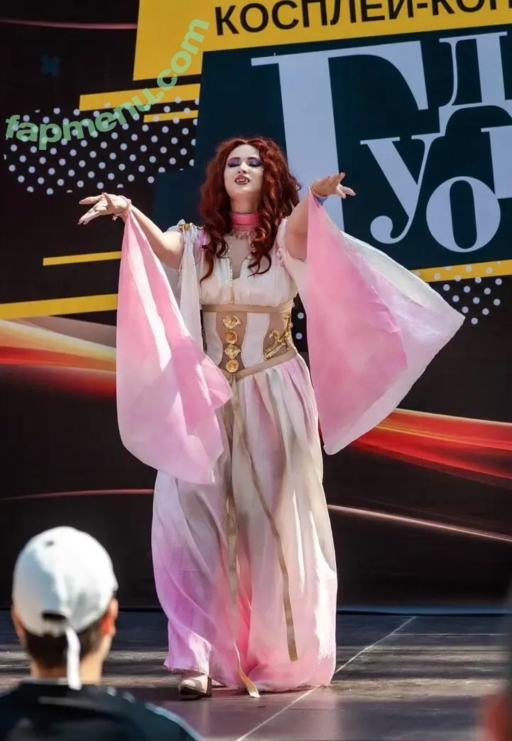 4iipainters_cosplay nude photo #0135 (4iipainters_cosplay)