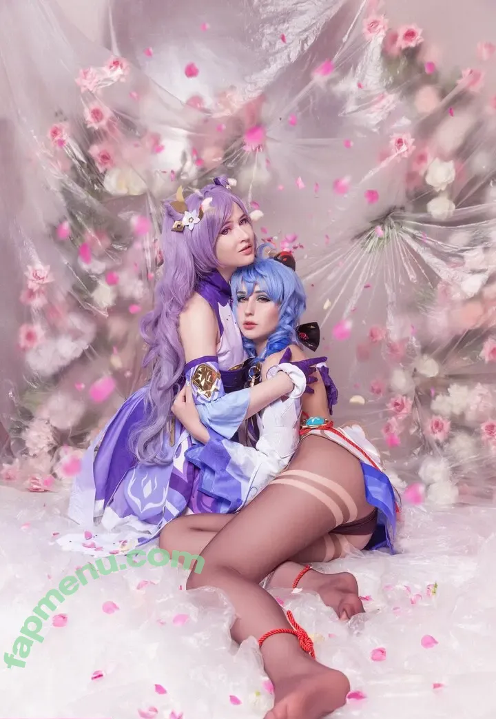 4iipainters_cosplay nude photo #0367 (4iipainters_cosplay)