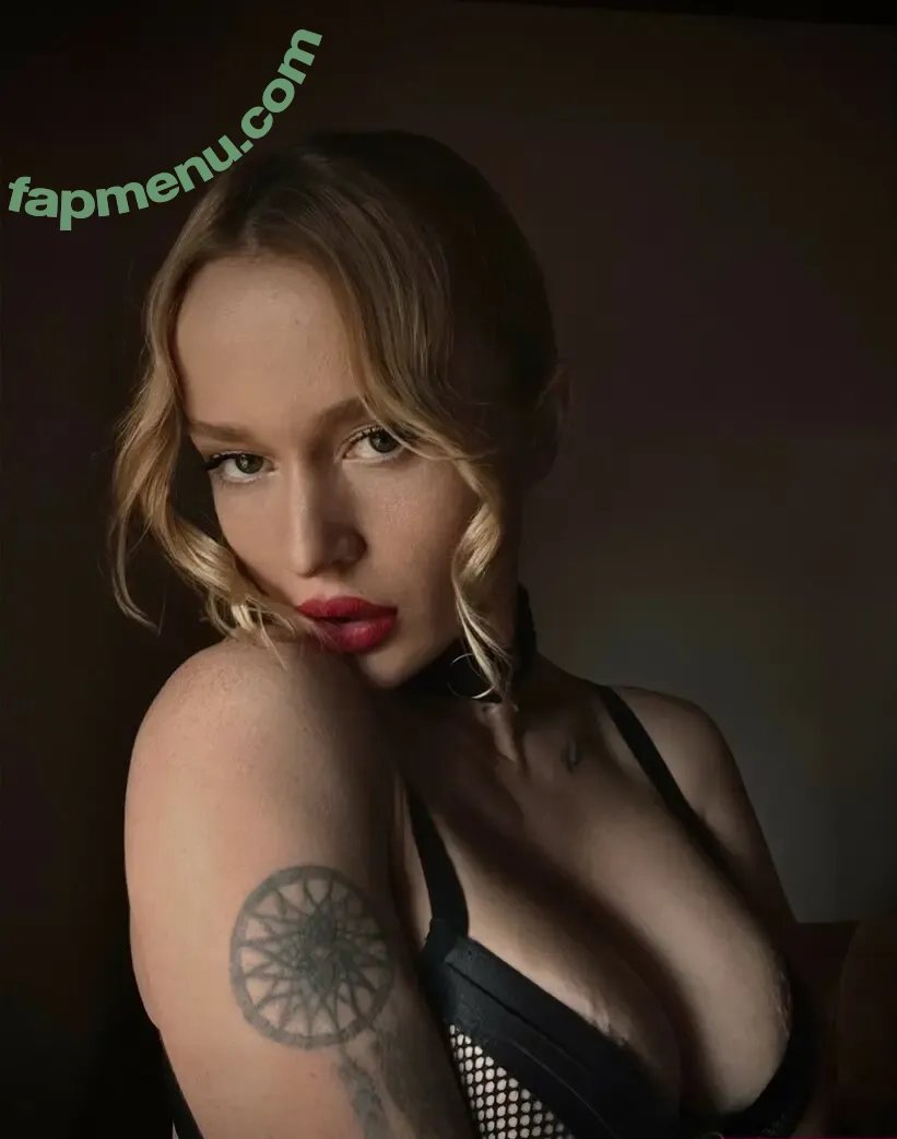 __0mikaela0__ nude photo #0022 (__0mikaela0__)