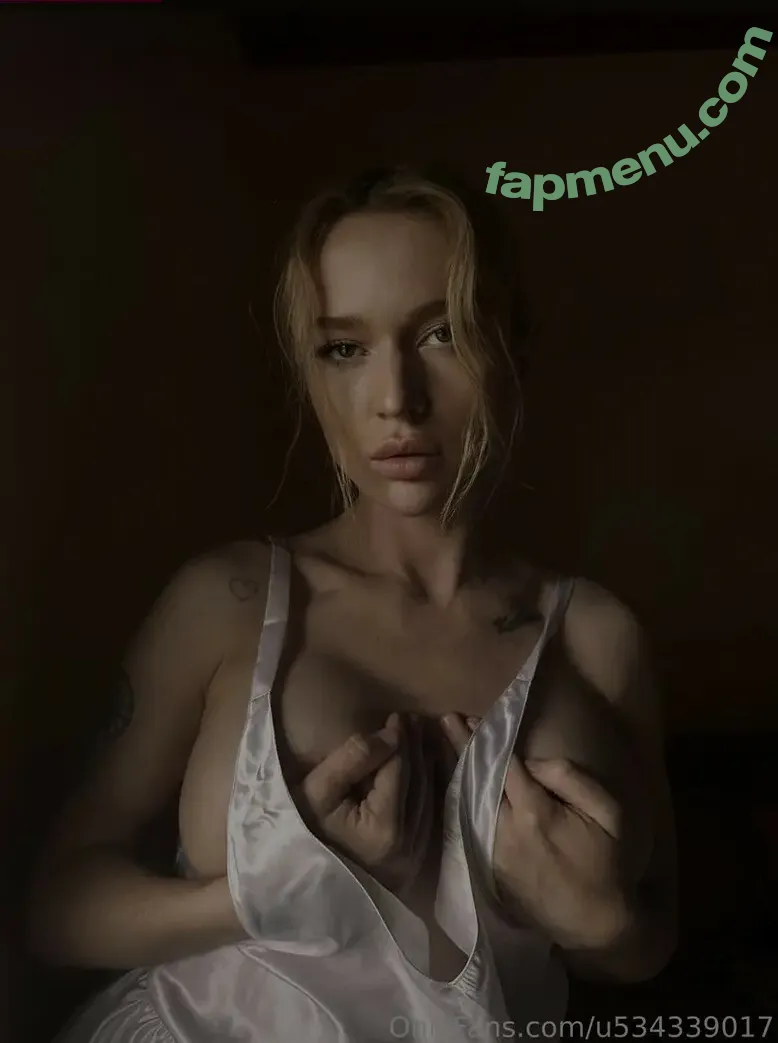 __0mikaela0__ nude photo #0032 (__0mikaela0__)