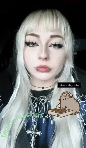 6nattynat9 / 6natttynay9 / tatievans nude photo #0050