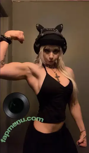 6nattynat9 / 6natttynay9 / tatievans nude photo #0056