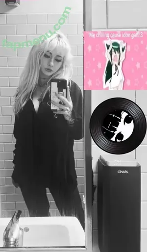 6nattynat9 / 6natttynay9 / tatievans nude photo #0063