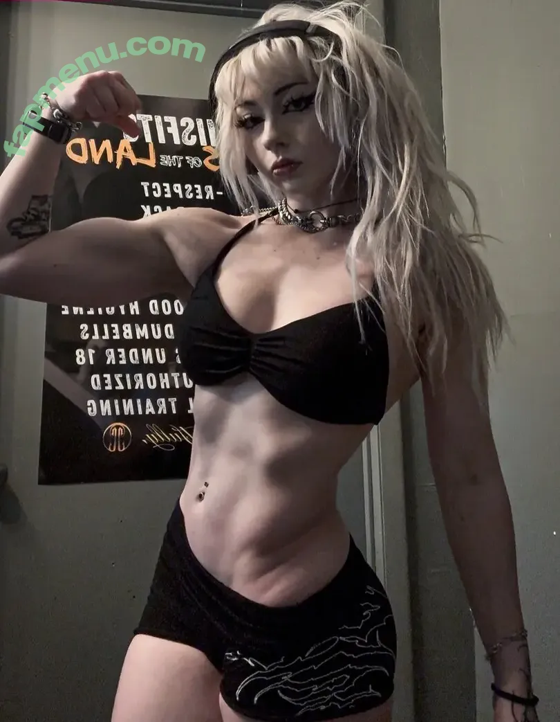 6nattynat9 nude photo #0068 (6natttynay9 / tatievans)