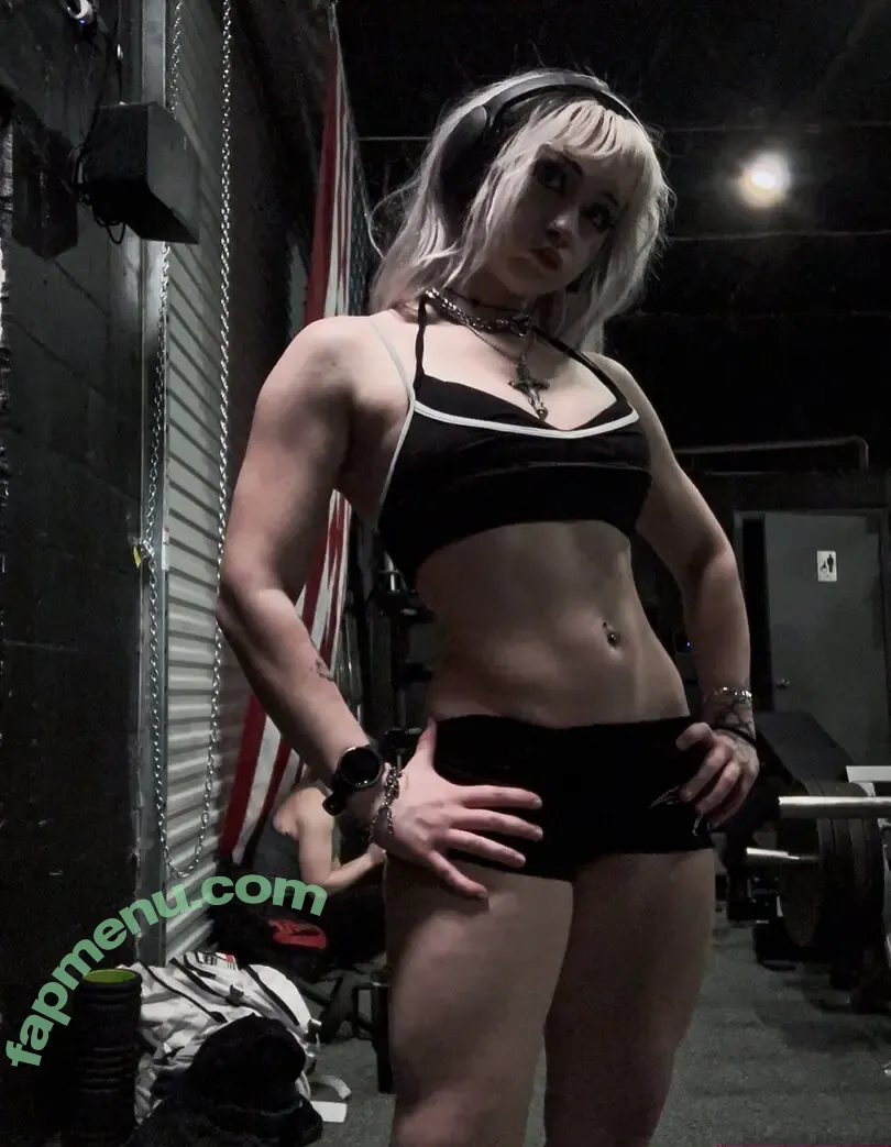 6nattynat9 nude photo #0073 (6natttynay9 / tatievans)