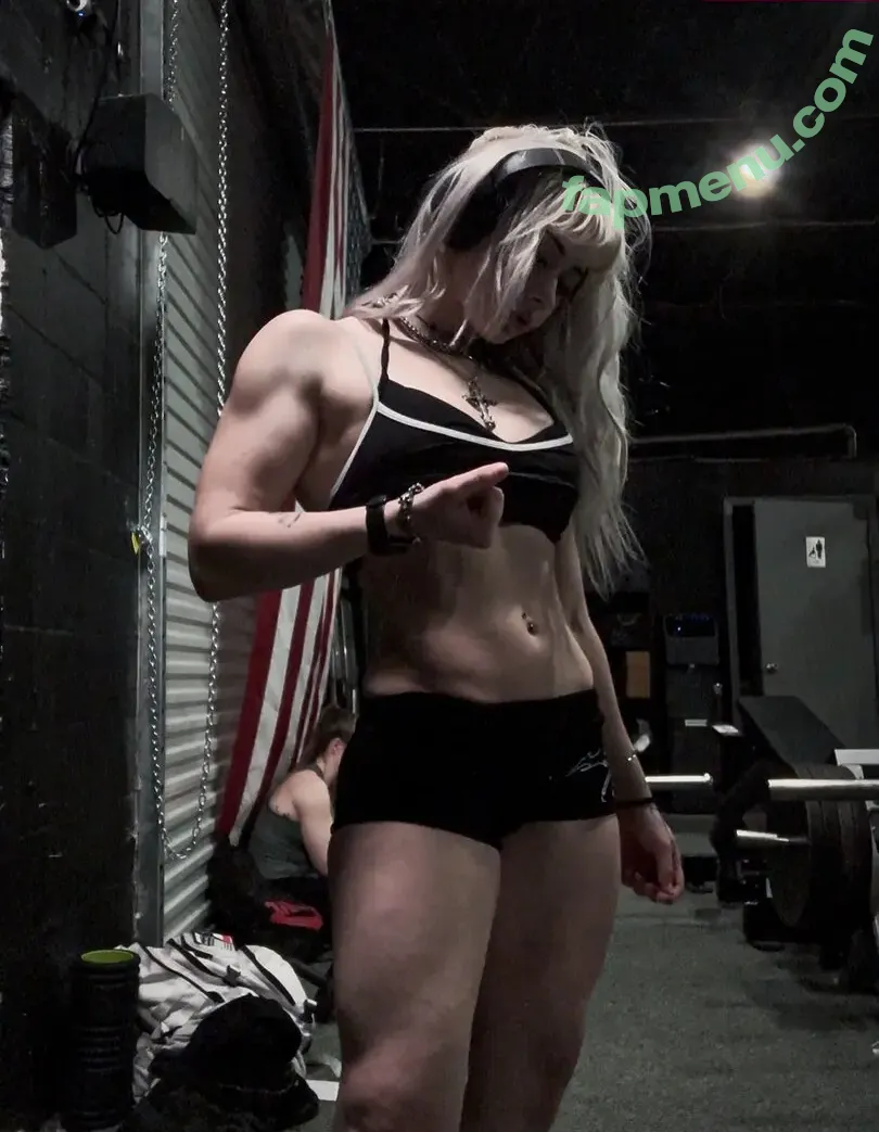 6nattynat9 nude photo #0075 (6natttynay9 / tatievans)