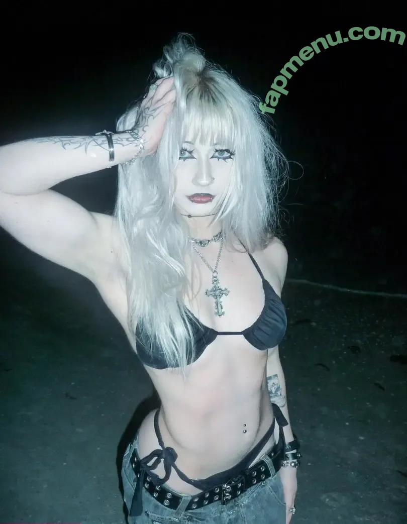 6nattynat9 nude photo #0084 (6natttynay9 / tatievans)