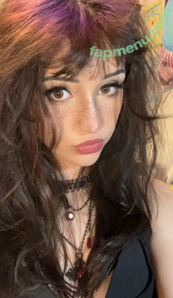 5oulie nude photo #0013 (5oulie)