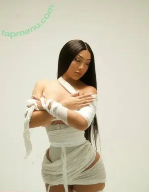 7oh7p / p7oh7 nude photo #0156