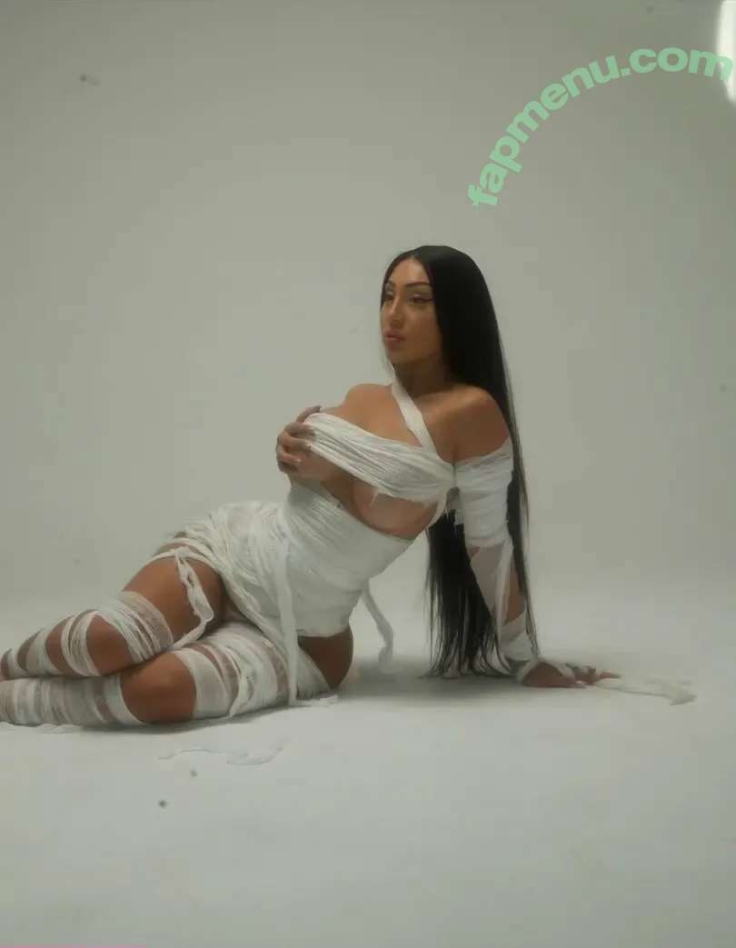 7oh7p nude photo #0159 (p7oh7)