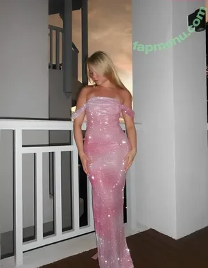 1rtonamu / sara.manner nude photo #0142