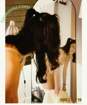 1tsa111ove / heyyyitsarah / hiimsarahsworld / santaswatchlist / sarahsworld1212 nude photo #0087